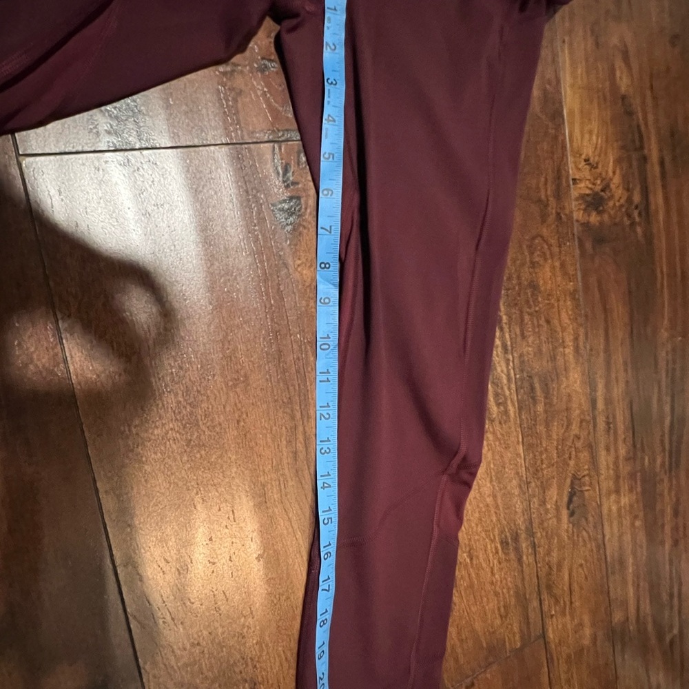 Lululemon Burgundy Leggings Size 6 - Picture 9 of 9